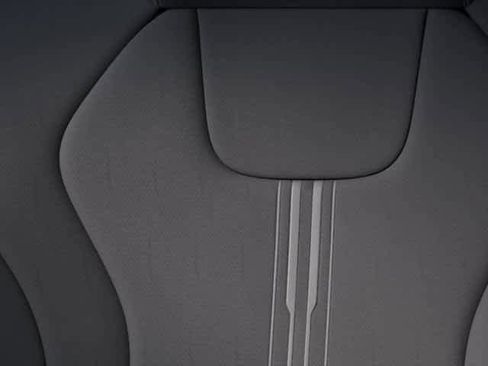 New 2025 Hyundai Elantra Sport image 17