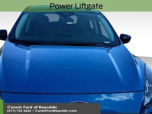 Used 2021 Ford Escape SE w/ SE Sport Appearance Package FWD image 6