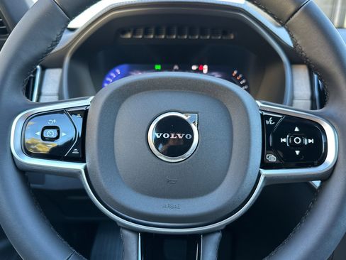 New 2026 Volvo XC90 B6 Plus image 22