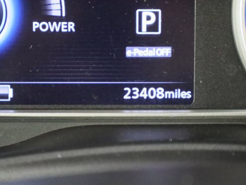 Used 2022 Nissan Leaf SV w/ Protection Package image 32