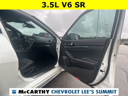 Used 2023 Nissan Maxima SR w/ Sport Mat Group image 15