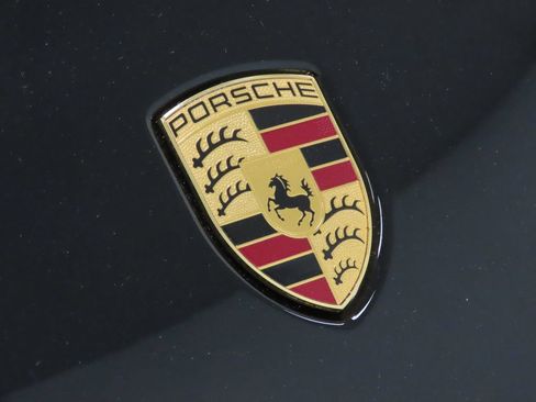 Certified 2026 Porsche Macan AWD/4WD image 14