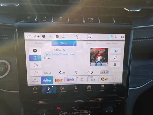 New 2025 Jeep Grand Cherokee Limited w/ Black Appearance Package image 20