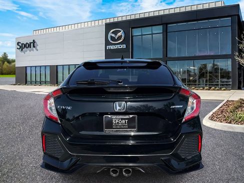 Used 2018 Honda Civic Sport image 4