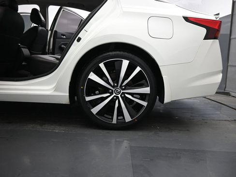 Used 2022 Nissan Altima 2.0 SR image 20