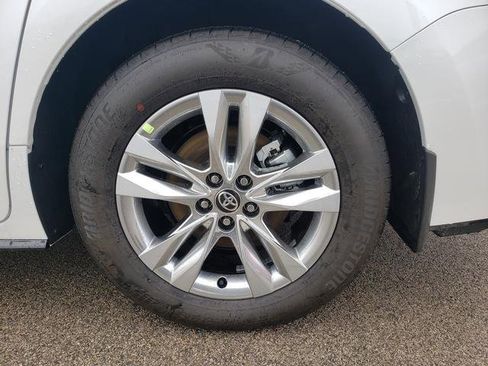 New 2026 Toyota Sienna Limited image 20