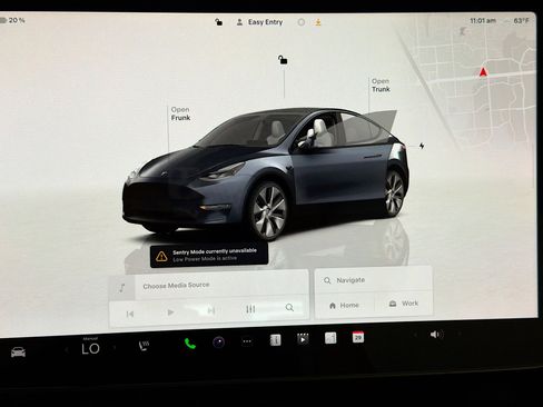 Used 2023 Tesla Model Y Long Range AWD/4WD image 19
