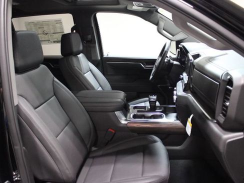 New 2026 GMC Sierra 1500 SLT w/ SLT Premium Plus Package image 26