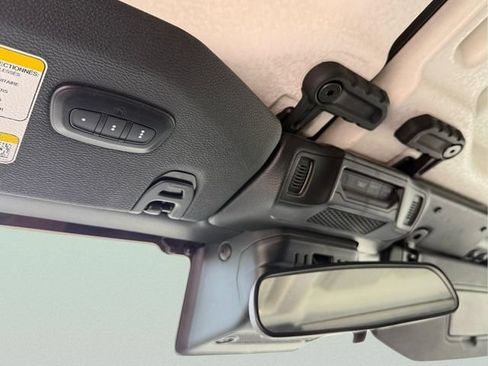 Used 2024 Jeep Wrangler Unlimited Sport AWD/4WD image 29