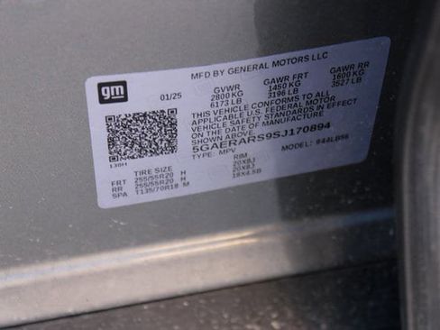 Used 2025 Buick Enclave Preferred image 30