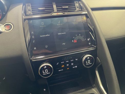 Used 2021 Jaguar E-PACE SE AWD/4WD image 46
