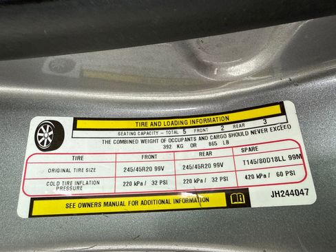 Used 2018 Chrysler 300 Limited w/ Safetytec Plus Group RWD image 52