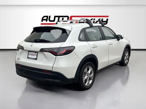 Used 2024 Honda HR-V LX image 7
