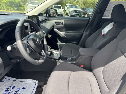 New 2026 Toyota Corolla Cross LE FWD image 13