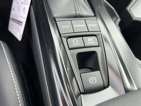 New 2026 Toyota Camry SE image 24