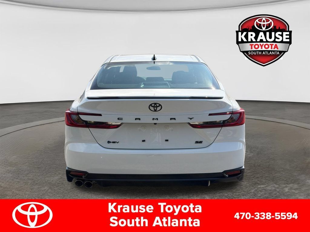 New 2026 Toyota Camry Hybrid FWD image 7