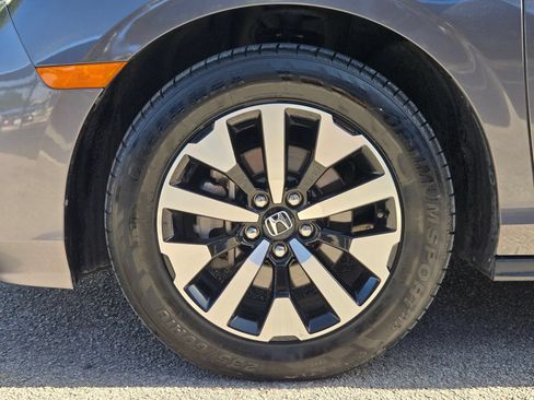 Used 2025 Honda Odyssey EX-L image 29