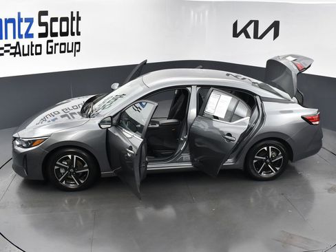 Used 2024 Nissan Sentra SV image 38