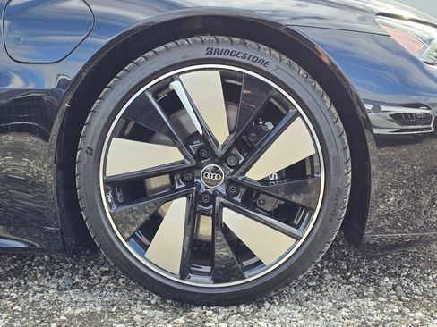 New 2026 Audi S e-tron GT Prestige image 9