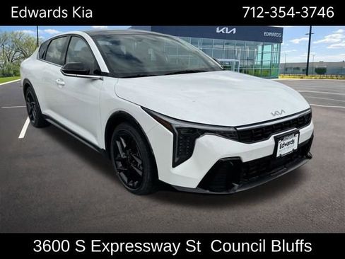 New 2026 Kia K4 GT-Line Turbo FWD image 1