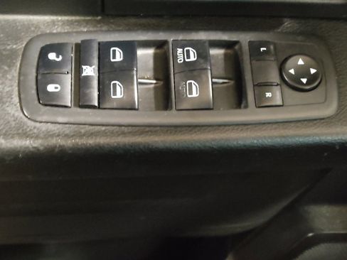 Used 2019 RAM 1500 Tradesman w/ Chrome Plus Package RWD image 27
