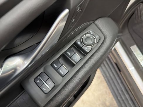 Used 2022 GMC Yukon Denali w/ Denali Ultimate Package image 40