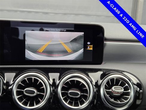 Used 2021 Mercedes-Benz A 220 image 33