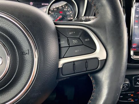 Used 2018 Jeep Compass Limited w/ Navigation Group AWD/4WD image 24