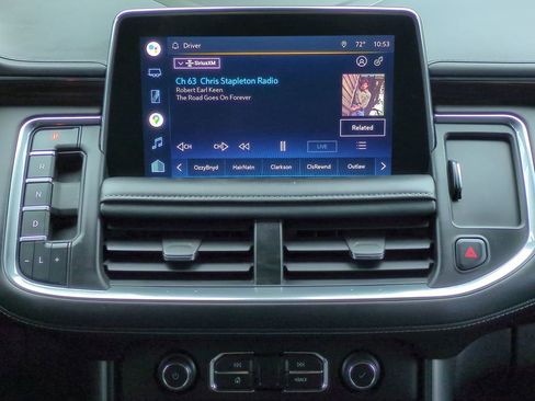 Used 2022 Chevrolet Tahoe LT w/ Luxury Package RWD image 17