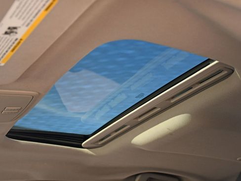 Used 2015 Chevrolet SS Sedan 4D image 30