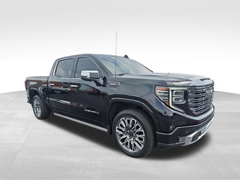 Used 2023 GMC Sierra 1500 Denali Ultimate AWD/4WD image 7