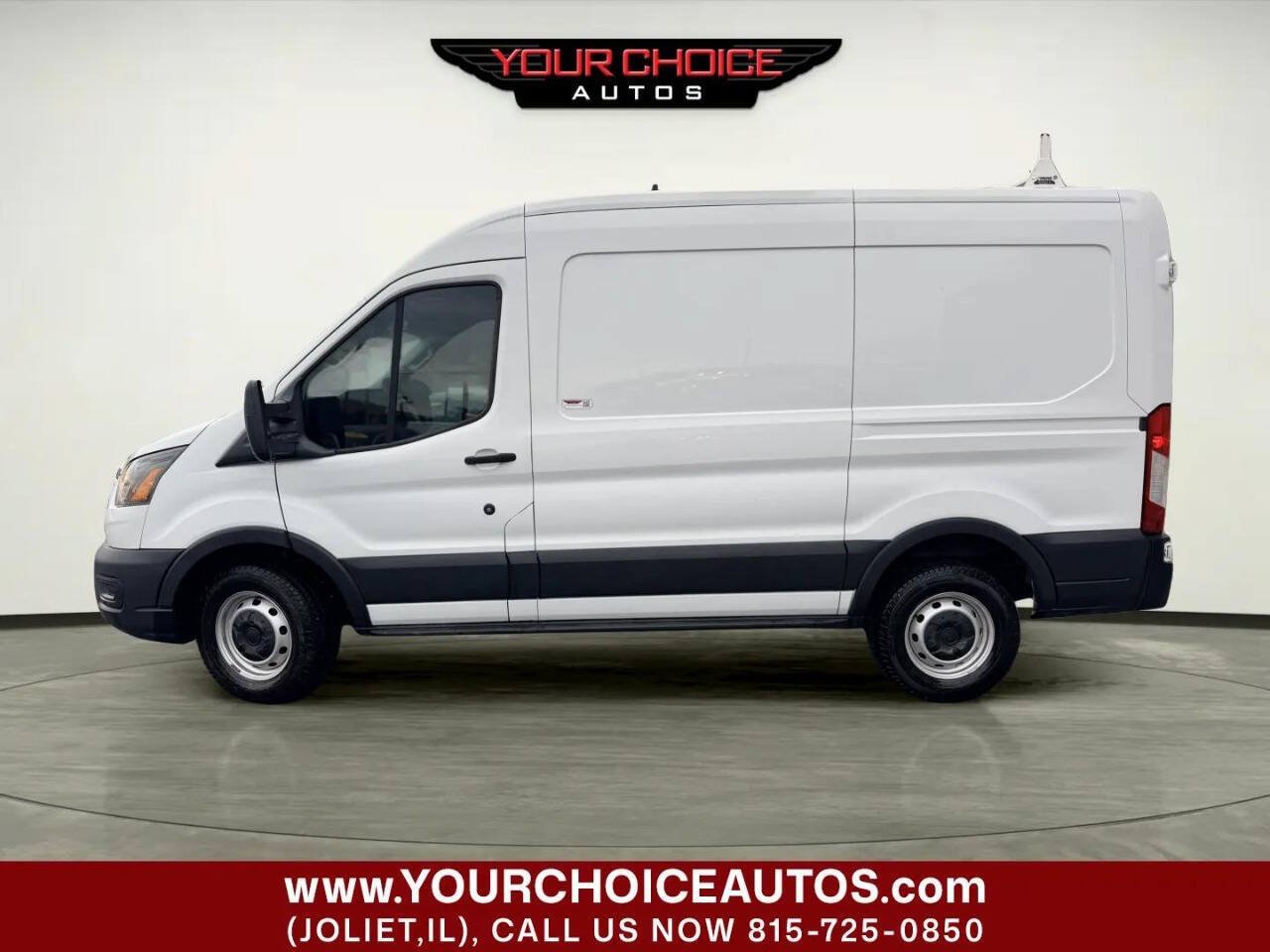 Used 2020 Ford Transit 250 Medium Roof RWD image 2