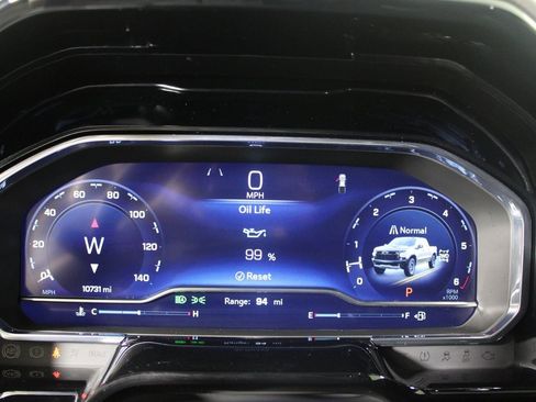 Used 2025 Chevrolet Silverado 1500 ZR2 w/ Technology Package image 19