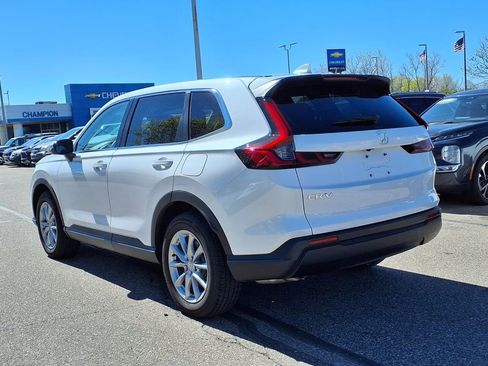 Used 2026 Honda CR-V EX image 7
