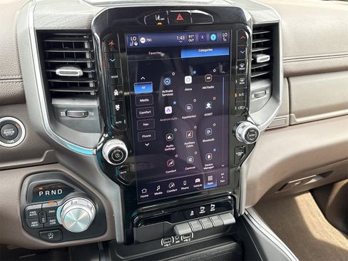 Used 2025 RAM 1500 Laramie image 26