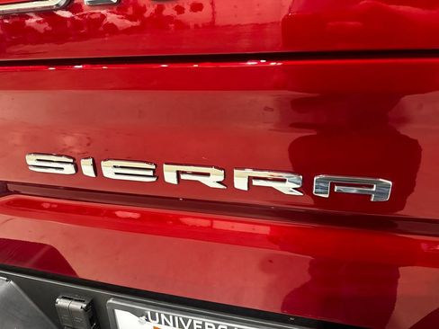 Used 2025 GMC Sierra 1500 AT4 w/ AT4 Premium Package AWD/4WD image 33