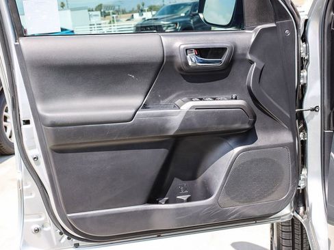 Used 2023 Toyota Tacoma TRD Off-Road w/ Technology Package image 22