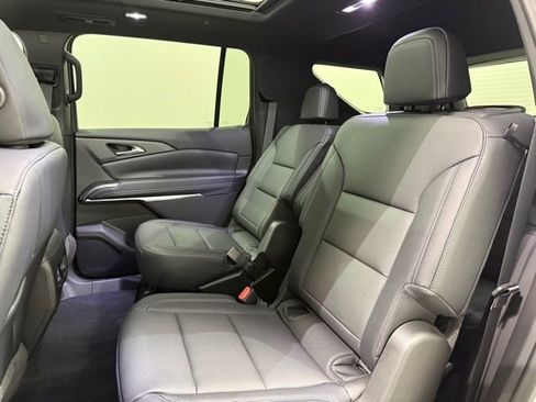 New 2026 Chevrolet Traverse LT w/ Sun and Wheel Package image 27