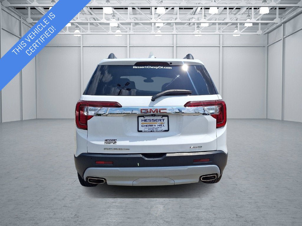 Certified 2023 GMC Acadia SLT w/ Technology Package AWD/4WD image 6