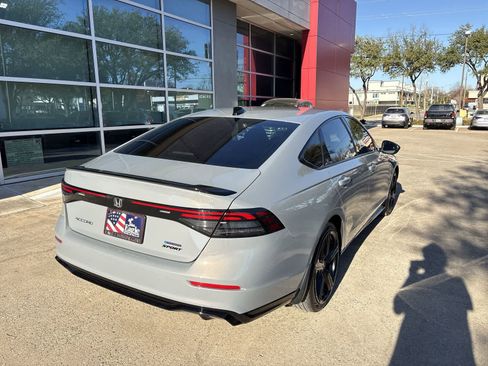 Used 2024 Honda Accord Sport image 25