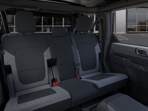 New 2025 Ford Bronco 4-Door image 11