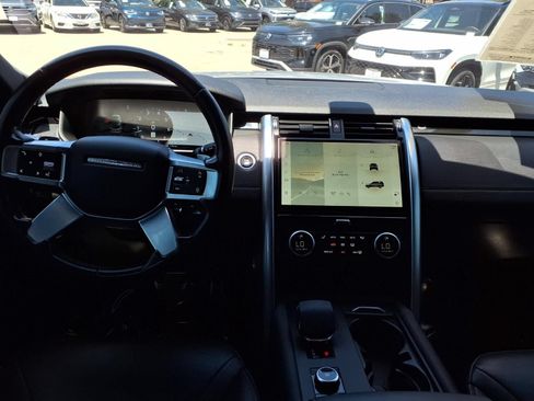 Used 2022 Land Rover Discovery S R-Dynamic AWD/4WD image 18