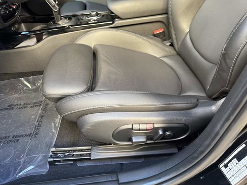 Certified 2023 MINI Cooper Clubman S image 15