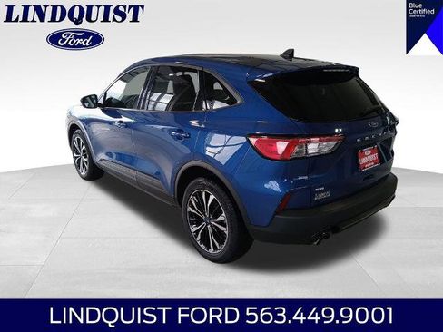 Certified 2022 Ford Escape SE w/ SE Sport Appearance Package AWD/4WD image 4