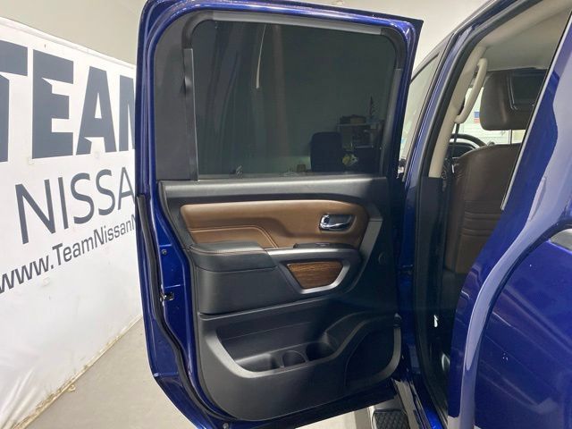 Used 2017 Nissan Titan Platinum Reserve AWD/4WD image 23