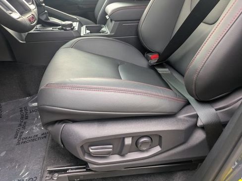 Certified 2025 Toyota Tacoma TRD Pro AWD/4WD image 24