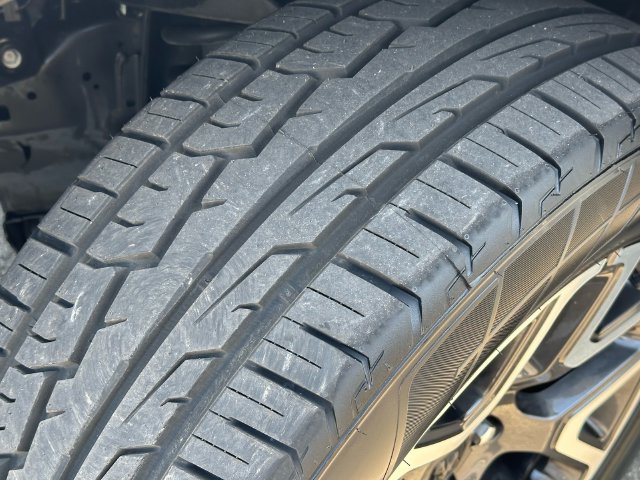 Used 2025 RAM 1500 Laramie AWD/4WD image 37