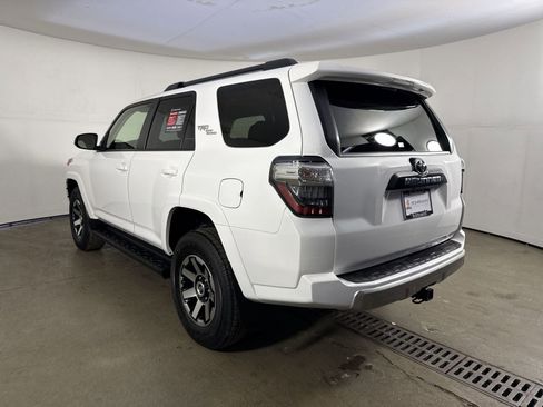 Used 2024 Toyota 4Runner TRD Off-Road image 30