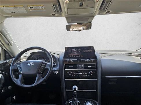 Used 2022 INFINITI QX80 Luxe w/ All-Season Package RWD image 17