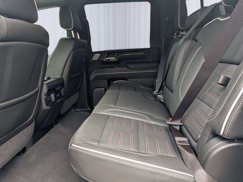 Certified 2024 GMC Sierra 2500 AT4X image 15